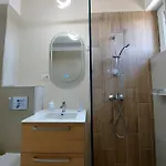 Апартаменты Renes Mamaia Nord Cu Parcare Privata