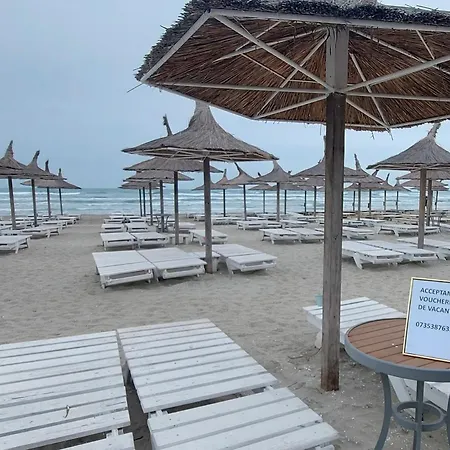 Апартаменты Renes Mamaia Nord Cu Parcare Privata *