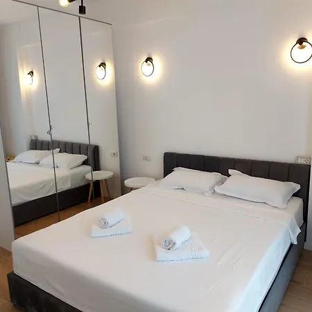 Renes Mamaia Nord Cu Parcare Privata * Năvodari